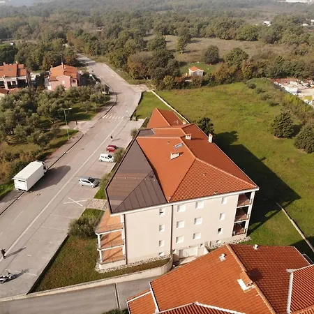 Apartment Apartman Marija Maj - Two Bedroom With A Spacious Terrace *